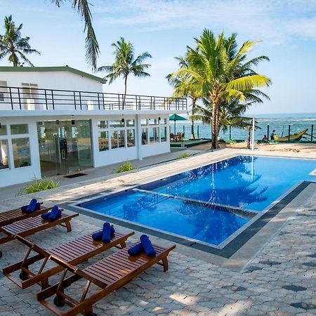 Manara Beach Beruwala Bagian luar foto