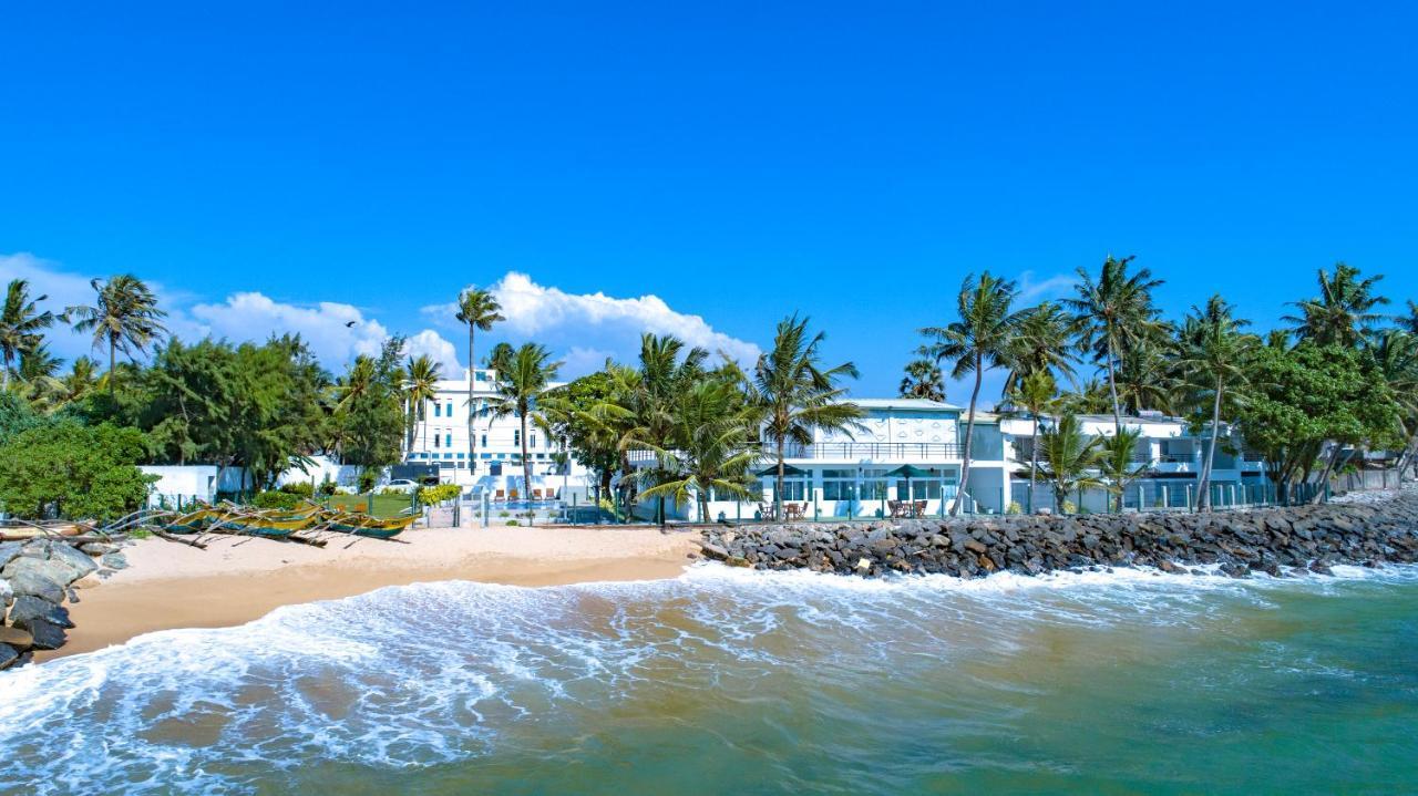 Manara Beach Beruwala Bagian luar foto