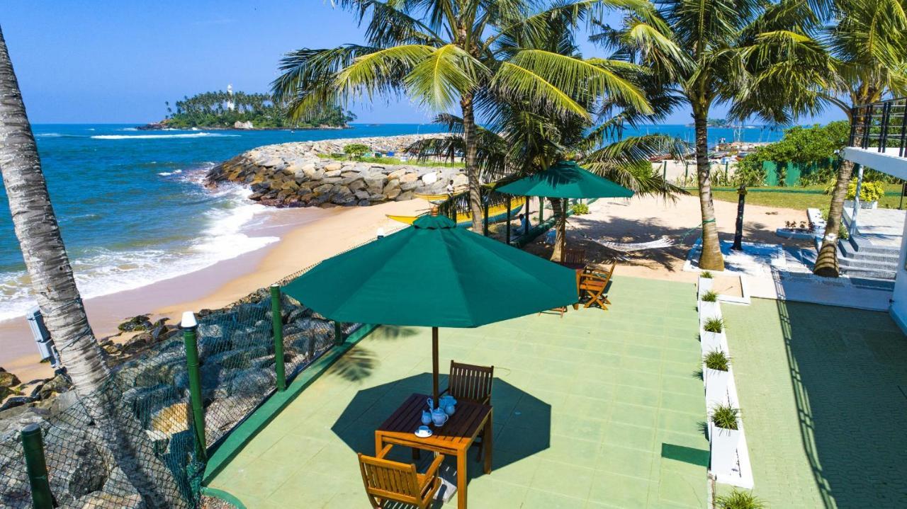 Manara Beach Beruwala Bagian luar foto
